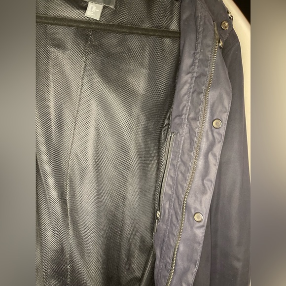 H&M Men’s Black Windbreaker Jacket - Picture 7 of 10